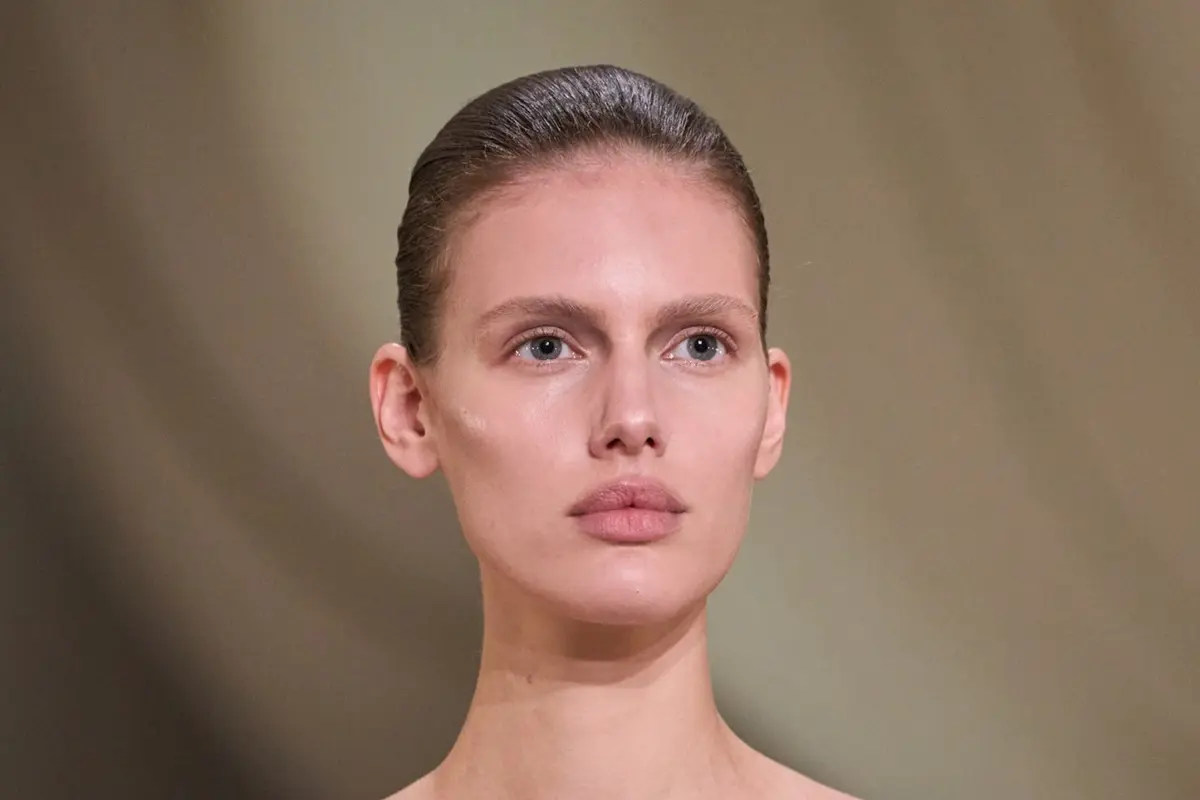 كيف تستخدم الرجلة في العناية بالبشرة؟ وصفات منزلية وطرق عملية لنتائج سريعة