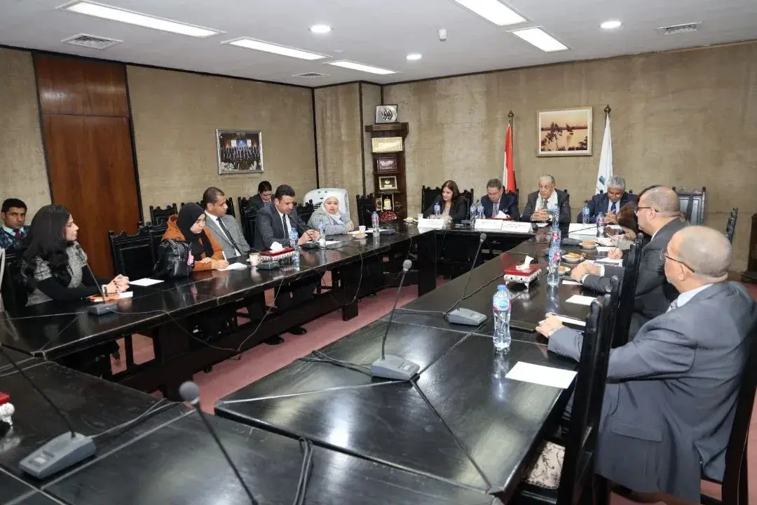 إعادة هيكلة مجلس الأعمال المصري–الروماني لرفع التبادل التجاري وتوسيع الشراكات الاستثمارية - أموال الغد