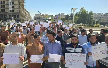 إضراب "الوسيلة الأخيرة" مستمر في الشمال السوري رغم وعود الحل