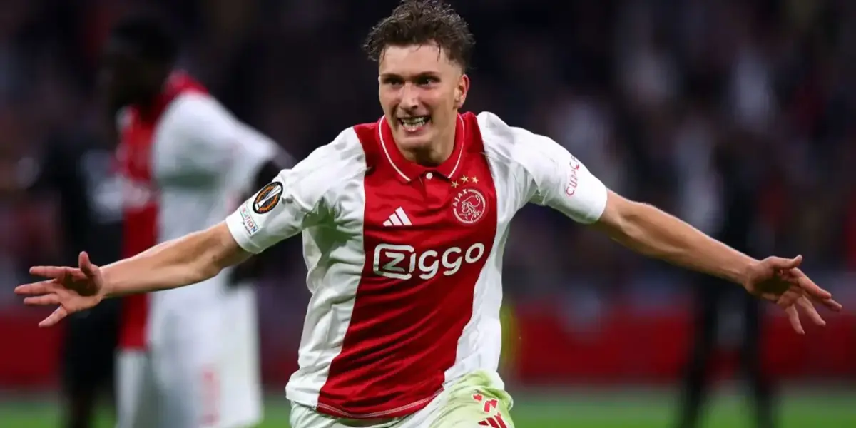 برشلونة يراقب جناح أياكس