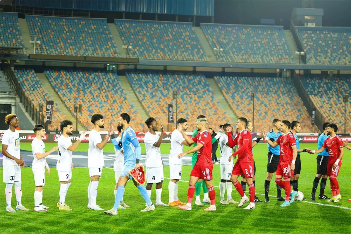 رئيس البنك الأهلي: التعادل مع الأهلي نتيجة مرضية.. ويحسم موقف مصطفى شلبي من العودة لـ الزمالك