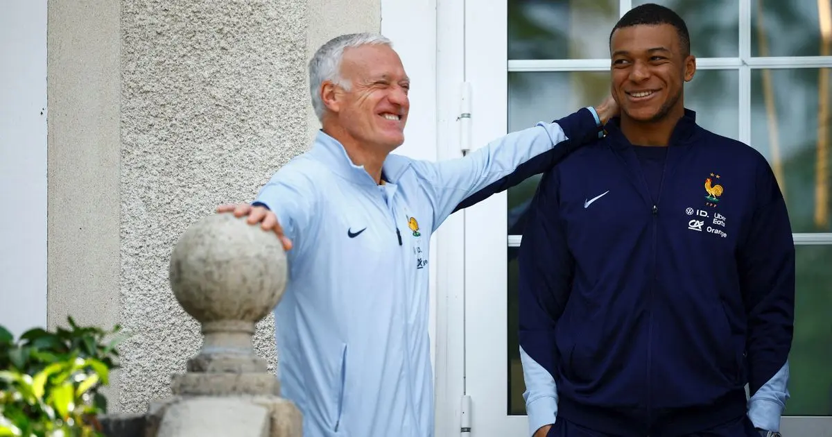 ديدييه ديشان يدافع عن كيليان مبابي: ليس أنانياً ولن يركض 11 كيلومتراً