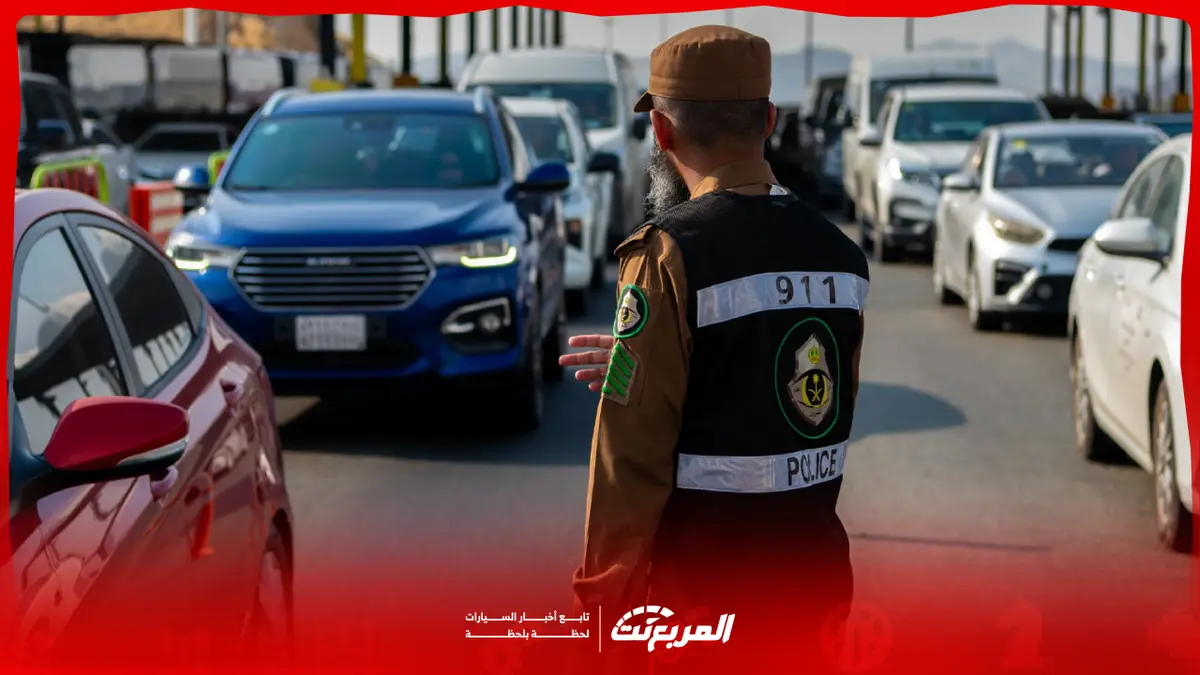 عدم حمل رخصة القيادة أثناء السير.. مخالفة مرورية