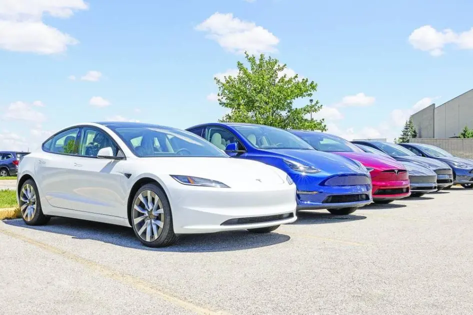 الصين تحظر المقابض المخفية في أبواب السيارات الكهربائية