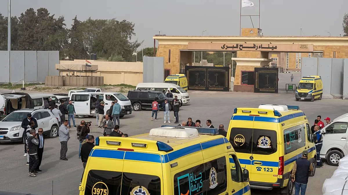تجميد سفر الدفعة الثالثة من مرضى غزة.. تفتيش إسرائيلي صارم و"تهديدات" تلاحق العائدين عبر معبر رفح