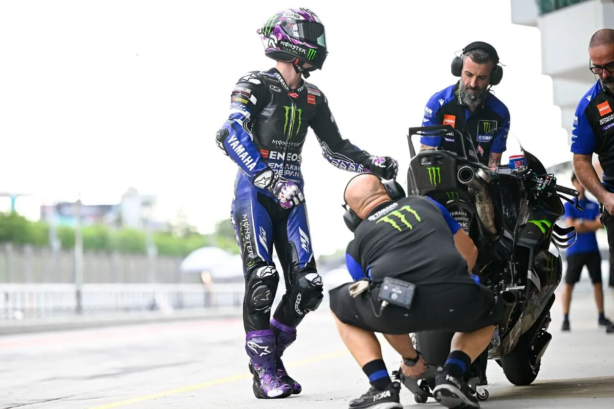 Yamaha halts Sepang MotoGP running while investigating M1 engine issue