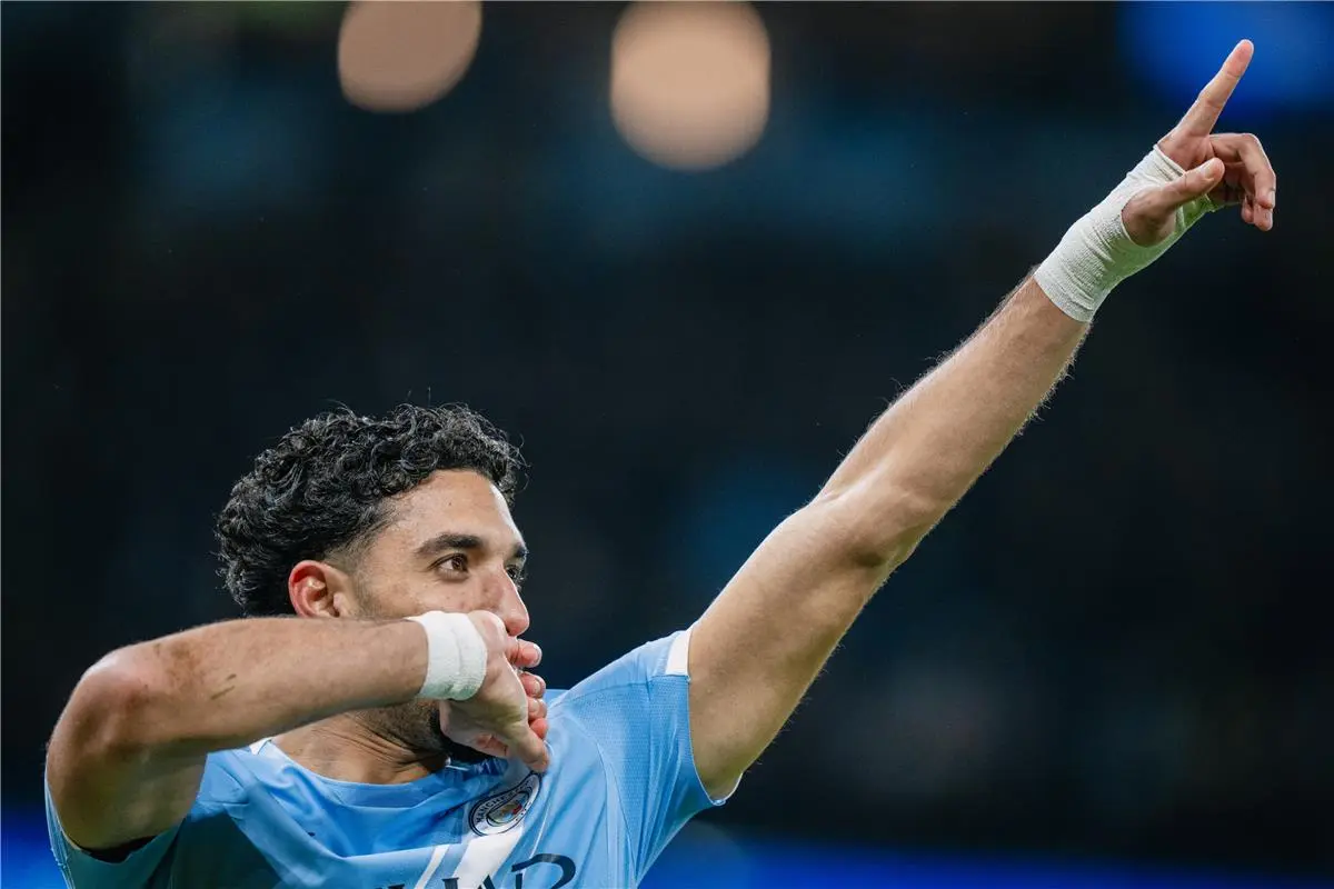 مرموش يبدع ويقود مانشستر سيتي لنهائي كأس الرابطة بثلاثية أمام نيوكاسل