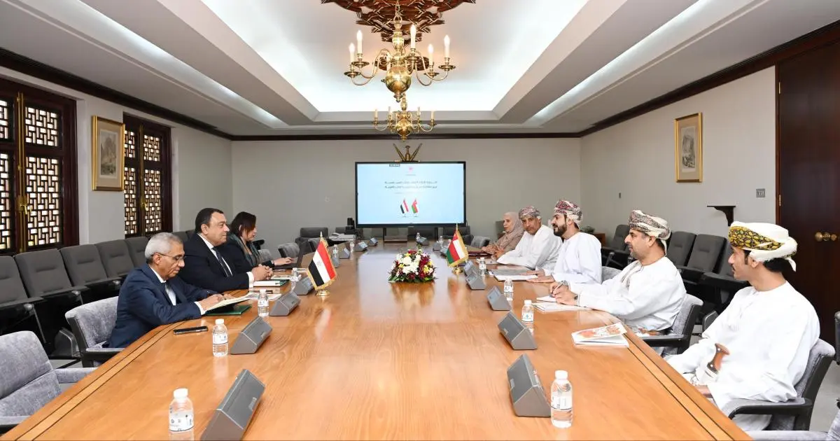 عُمان ومصر تعقدان أول جولة مشاورات سياسية في مسقط