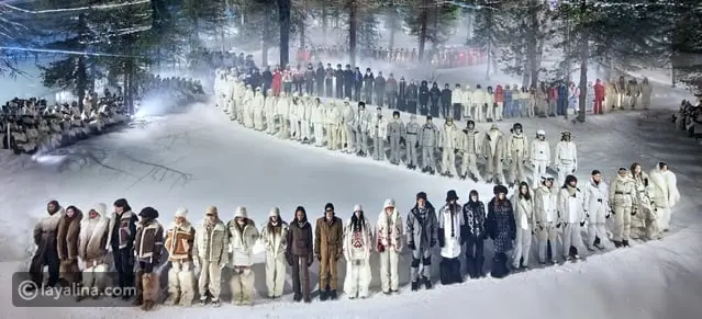 مجموعة Moncler خريف 2026-2027: العودة إلى جذور جبال الألب الأمريكية بأسلوب معاصر وفخم
