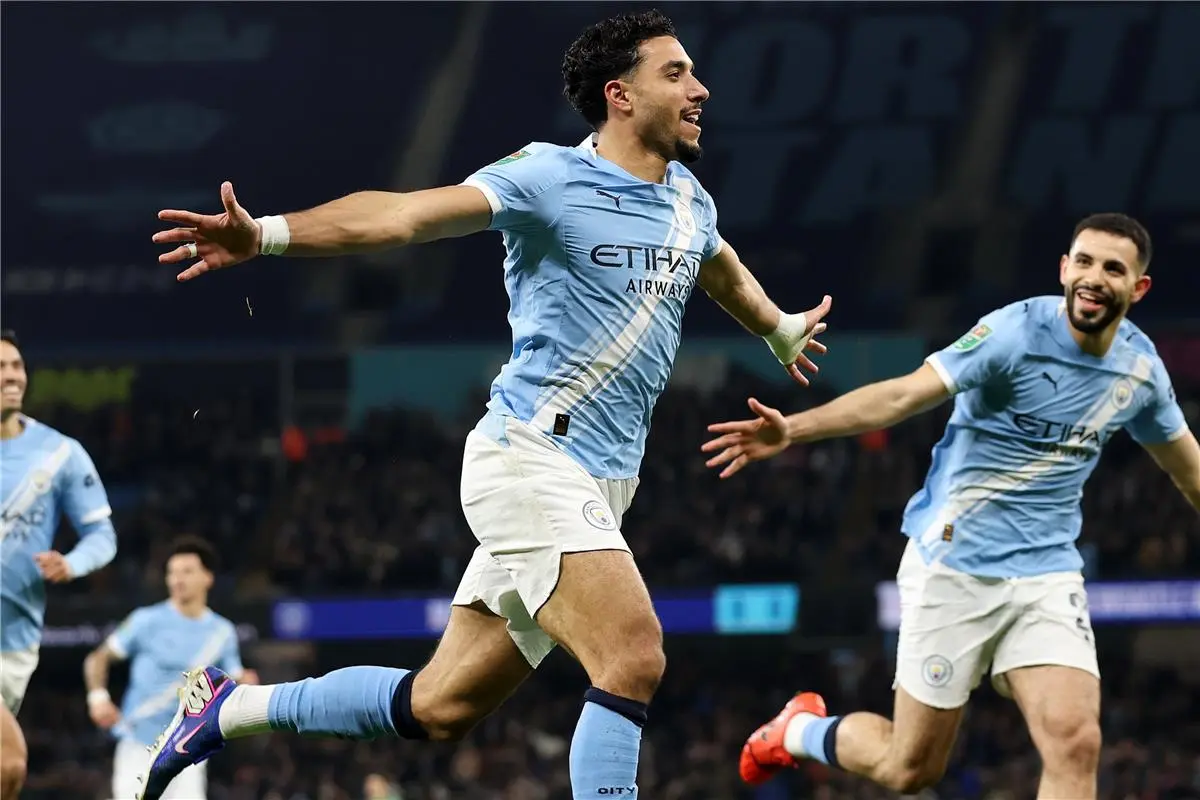 عمر مرموش يسجل هدف مانشستر سيتي الأول أمام نيوكاسل