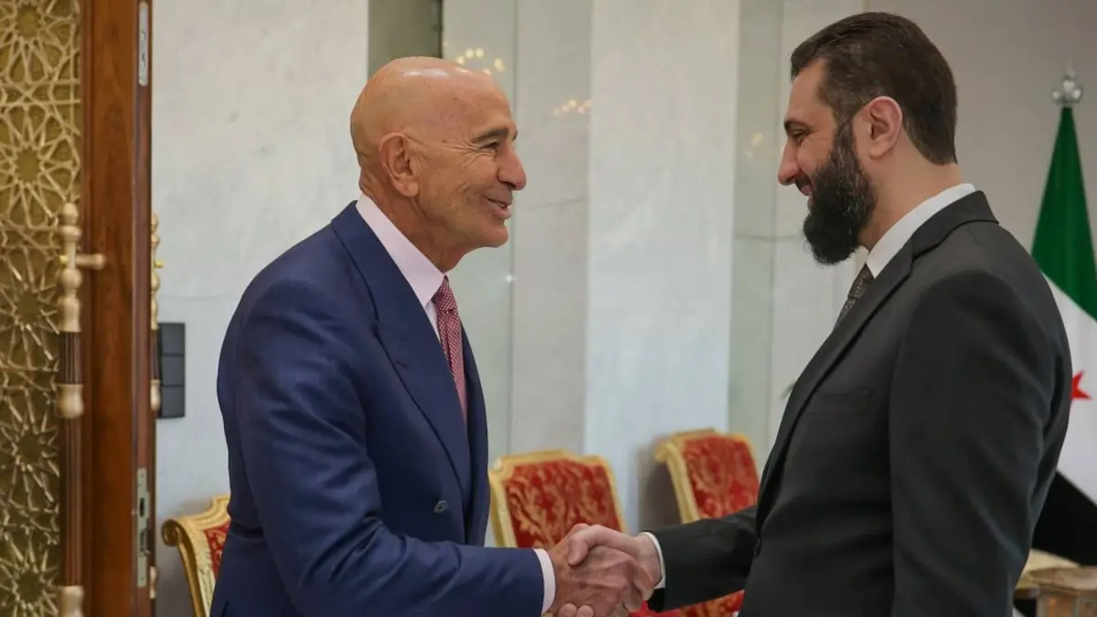 في خطوة دبلوماسية لافتة.. الرئيس "الشرع" يستقبل مبعوث ترمب الخاص في قصر الشعب بدمشق