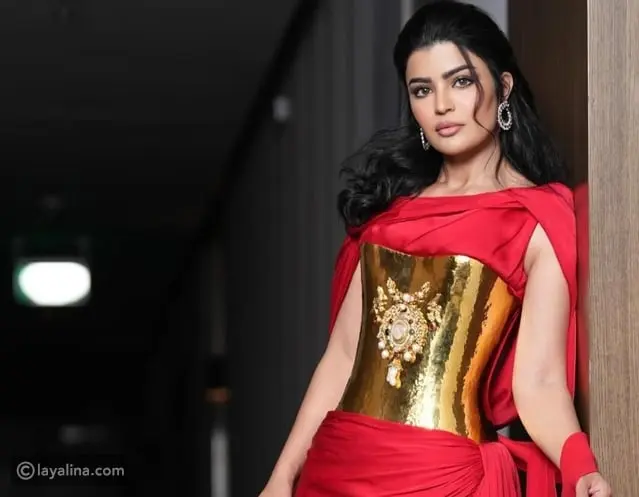 تنسيقات نجمات تواكب أجواء شهر الحب: وهج الألماس يرافق الأحمر