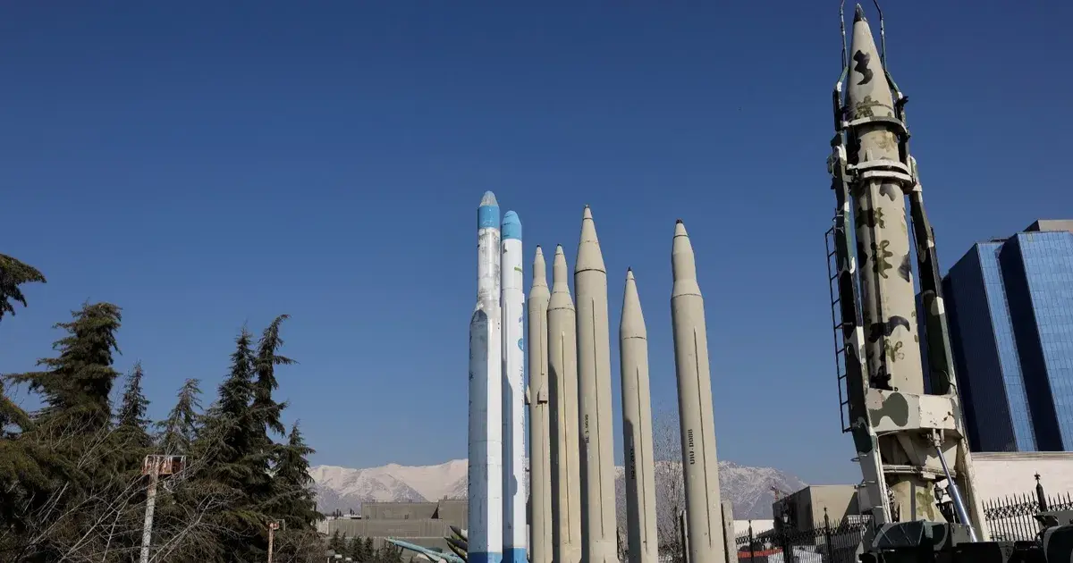 ما هي قدرات إيران في مجال الصواريخ الباليستية؟