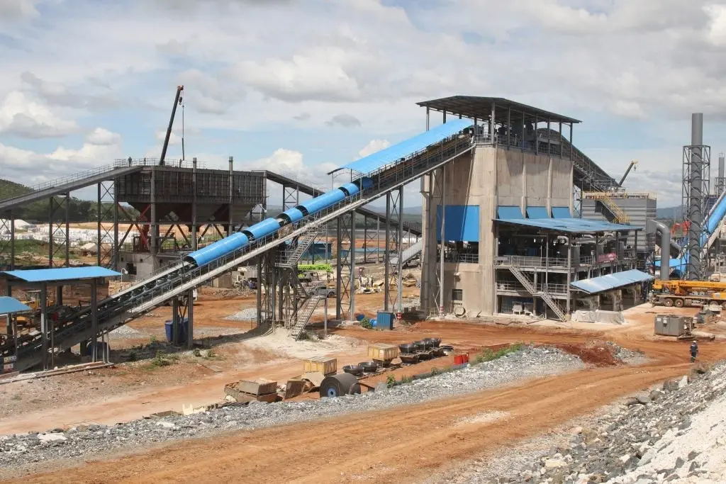 أول مصنع لكبريتات الليثيوم في أفريقيا يستعد للتشغيل التجاري - الطاقة