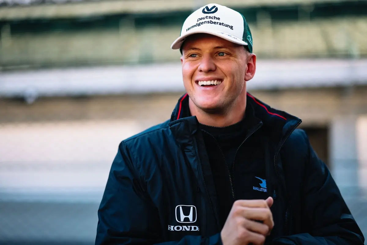 "It's fun," says Mick Schumacher after his first oval laps in IndyCar