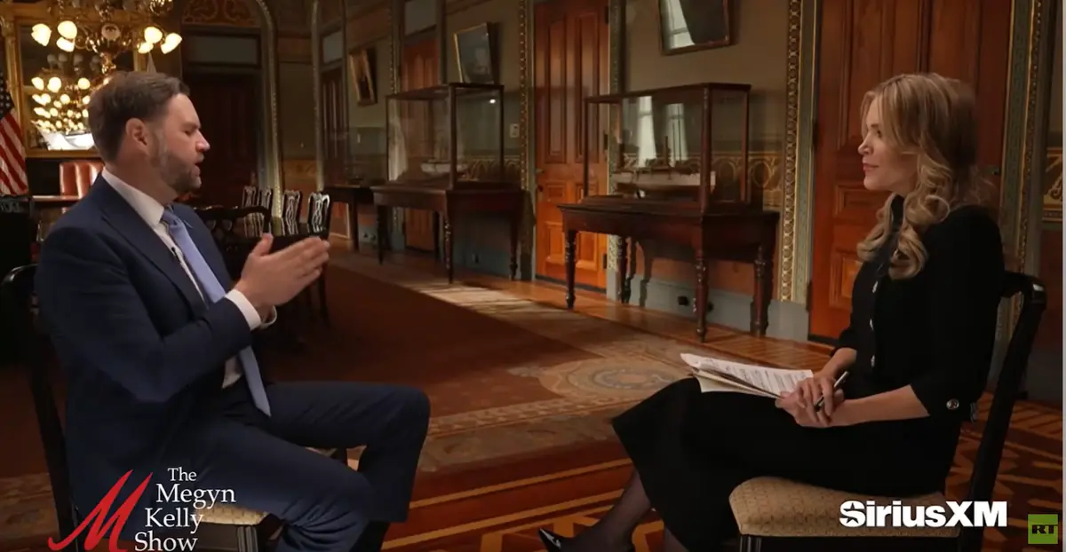 فانس: ترامب سيلجأ إلى "الخيار العسكري" إذا استنفد خياراته في إيران