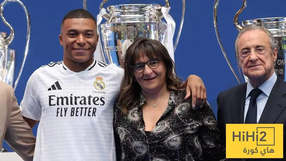 والدة مبابي تتقاضى راتبًا أعلى من 8 لاعبين في ريال مدريد!