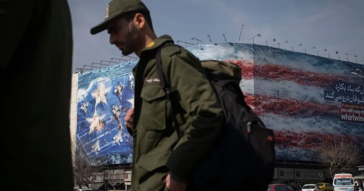 المفاوضات بين إيران وأميركا "تنهار".. والخيار العسكري يلوح في الأفق