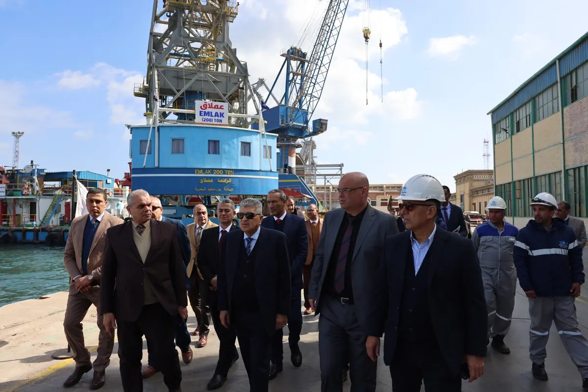 رئيس الهيئة: تطوير الترسانات والتحول الأخضر ركيزتان لاستراتيجية هيئة قناة السويس - أموال الغد