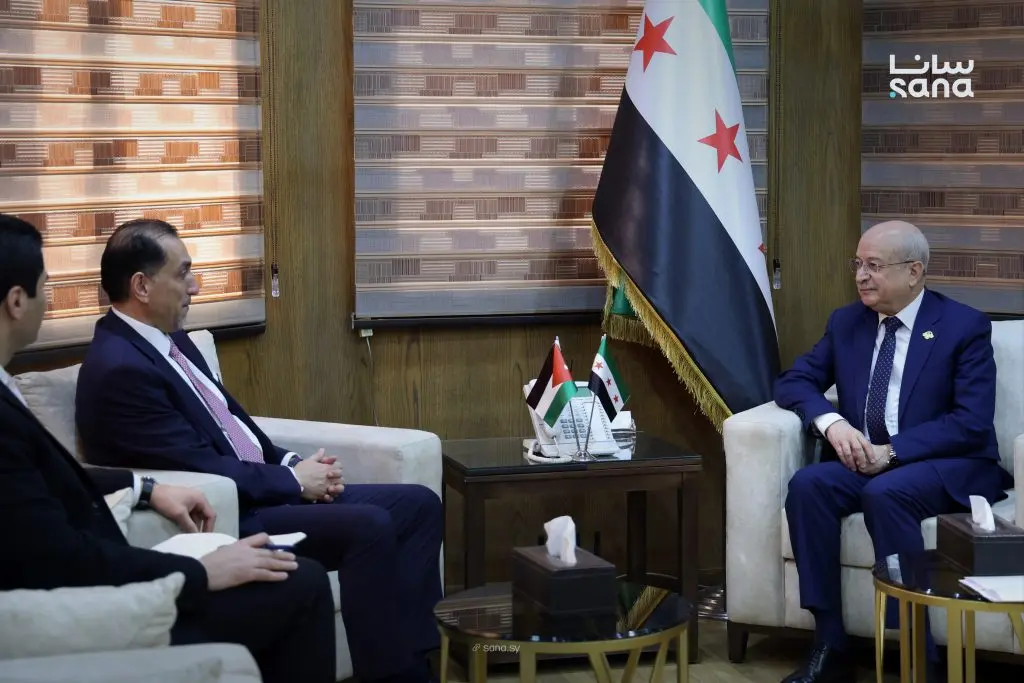 مباحثات سورية أردنية لتعزيز التعاون في قطاع النقل البري والسككي