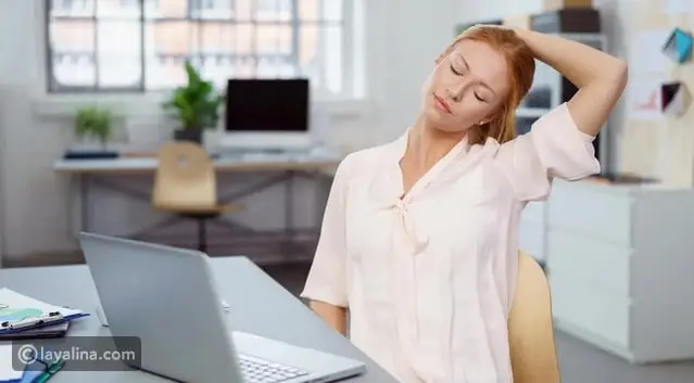 أضرار الجلوس الطويل ونصائح لتجنب التأثير السلبي