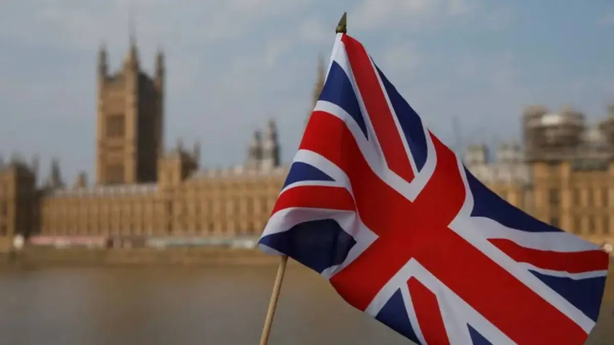 58 نائبا بريطانيا يحاصرون حكومتهم لمنع تسليح الاحتلال