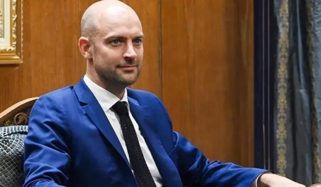 بارو عقب لقائه الشيباني: فرنسا مستمرة بدعم الشعب السوري لبناء مستقبله