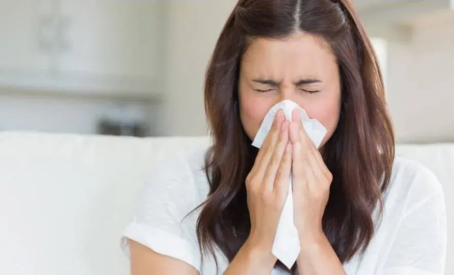 السر في الأنف... لماذا تؤثر نزلة البرد على بعض الأشخاص بشكل أشد من غيرهم؟