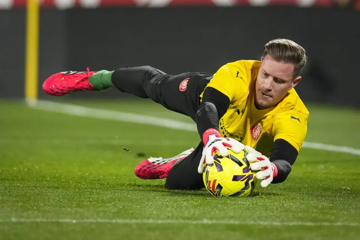 آمال تير شتيغن في المشاركة بالمونديال تتلاشى بسبب الإصابة