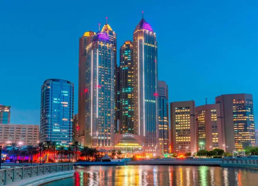 5.5 مليون نزيل و8 مليارات درهم إيرادات فنادق أبوظبي في 11 شهراً