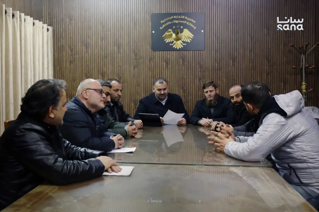 مذكرة تفاهم بين التجارة الداخلية والشؤون الاجتماعية لتسليم مواد مصادرة للأسر الأشد فقراً