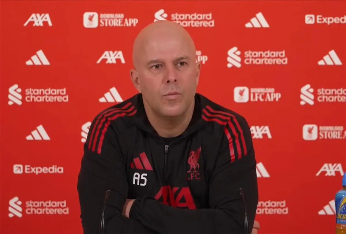 سلوت يكشف موقف المصابين من مباراة مانشستر سيتي.. ويؤكد: لن نهاجمهم