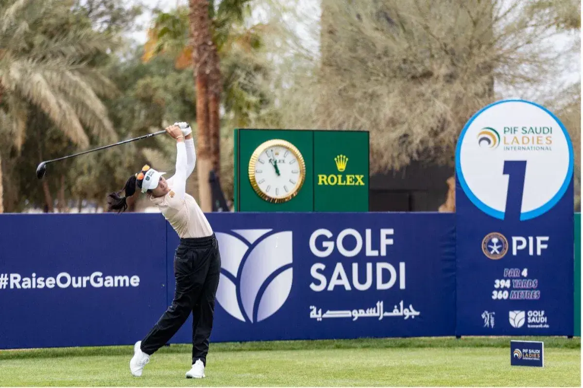 نخبة لاعبات الغولف العالميات يفتتحن موسم «الجولة الأوروبية» من الرياض