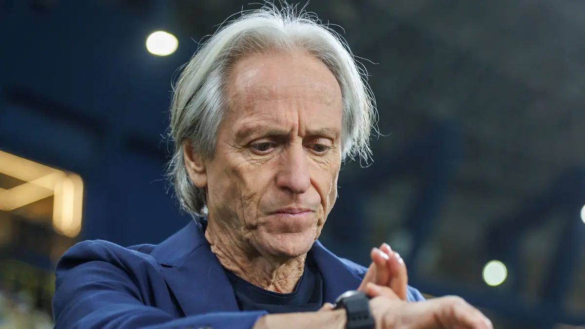 هربًا من أزمة رونالدو؟ جيسوس يورّط نفسه في عقوبة جديدة