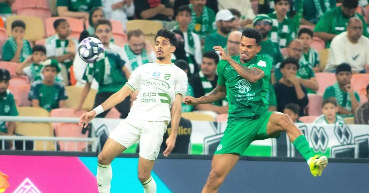 شاهد.. حارسا الحزم يحرمان الأهلي من التسجيل في الشوط الأول