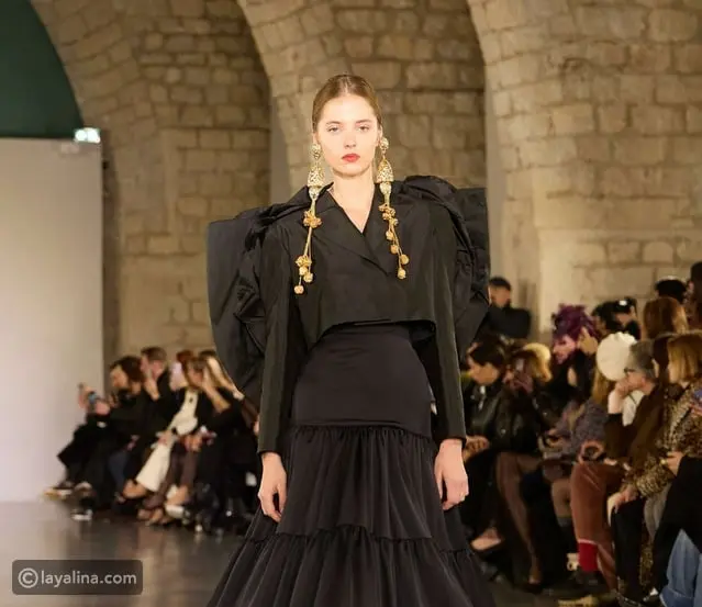 مجموعة Juana Martín هوت كوتور ربيع 2026: ترسّخ هويتها العالمية عبر فروسية معاصرة