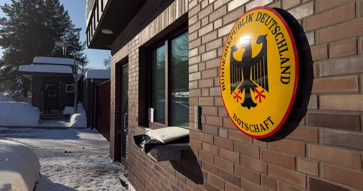 روسيا تطرد دبلوماسياً ألمانياً وتتهم برلين بـ"هوس التجسس"