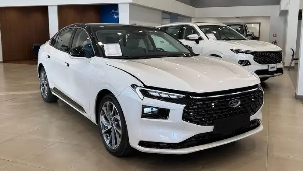 سعر فورد توروس 2026 في السعودية