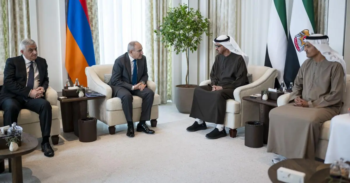 الإمارات وأرمينيا تبحثان تعزيز العلاقات والوضع في القوقاز