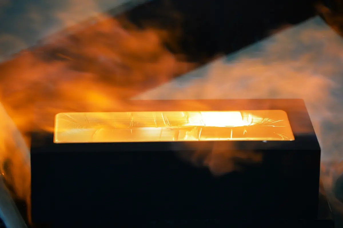 تراجع الذهب والفضة في موجة بيع لتحقيق الأرباح وصعود الدولار