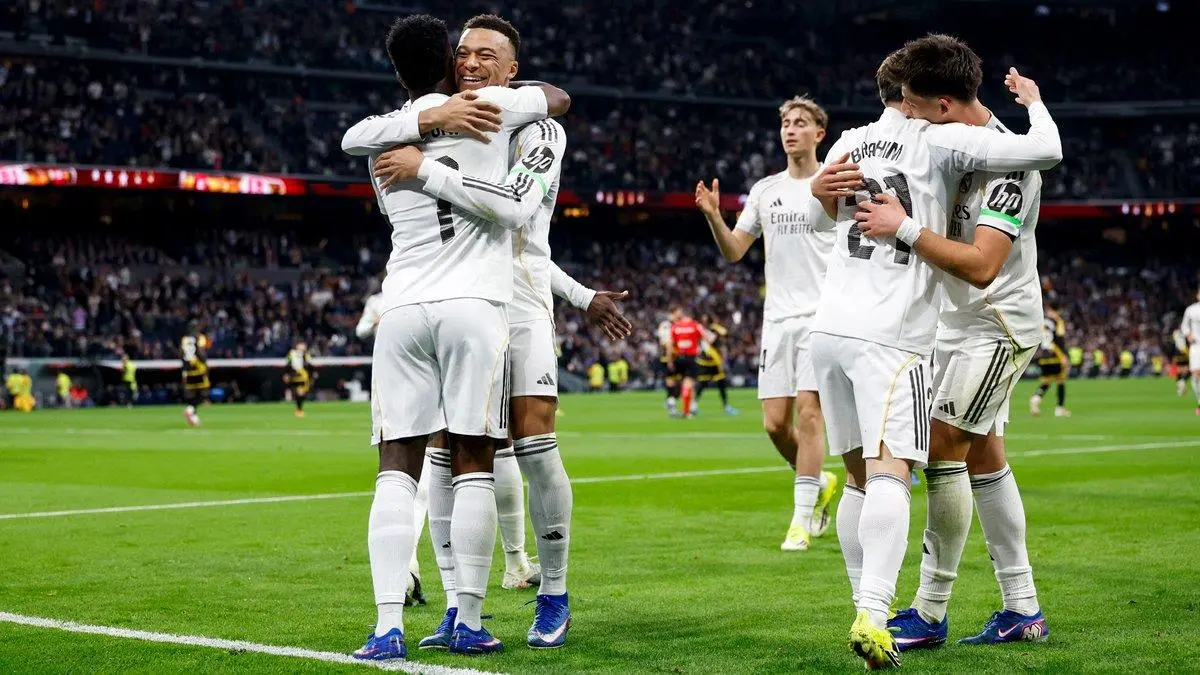 باندياني منتقدًا لاعب ريال مدريد: ليس قائدًا.. وأتمنى عودة راموس