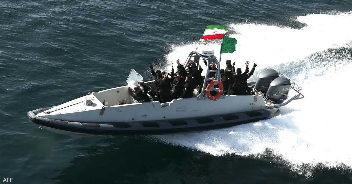 إيران تحتجز ناقلتي نفط في الخليج بتهمة "تهريب الوقود"
