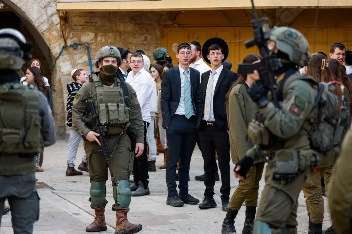 الأمم المتحدة: الضفة الغربية شهدت أعلى نسبة تهجير جراء هجمات المستوطنين الشهر الماضي