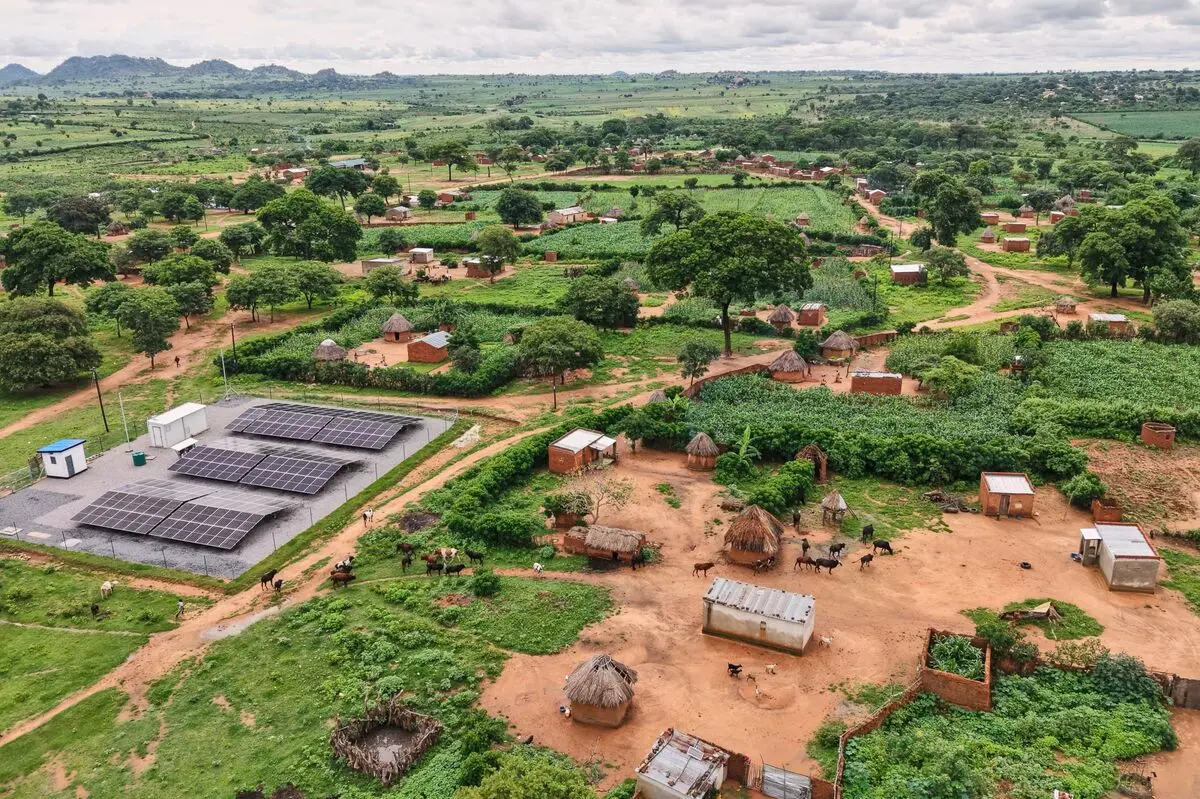 الشبكات الصغيرة في أفريقيا توفر كهرباء نظيفة لعشرات الملايين (تقرير) - الطاقة