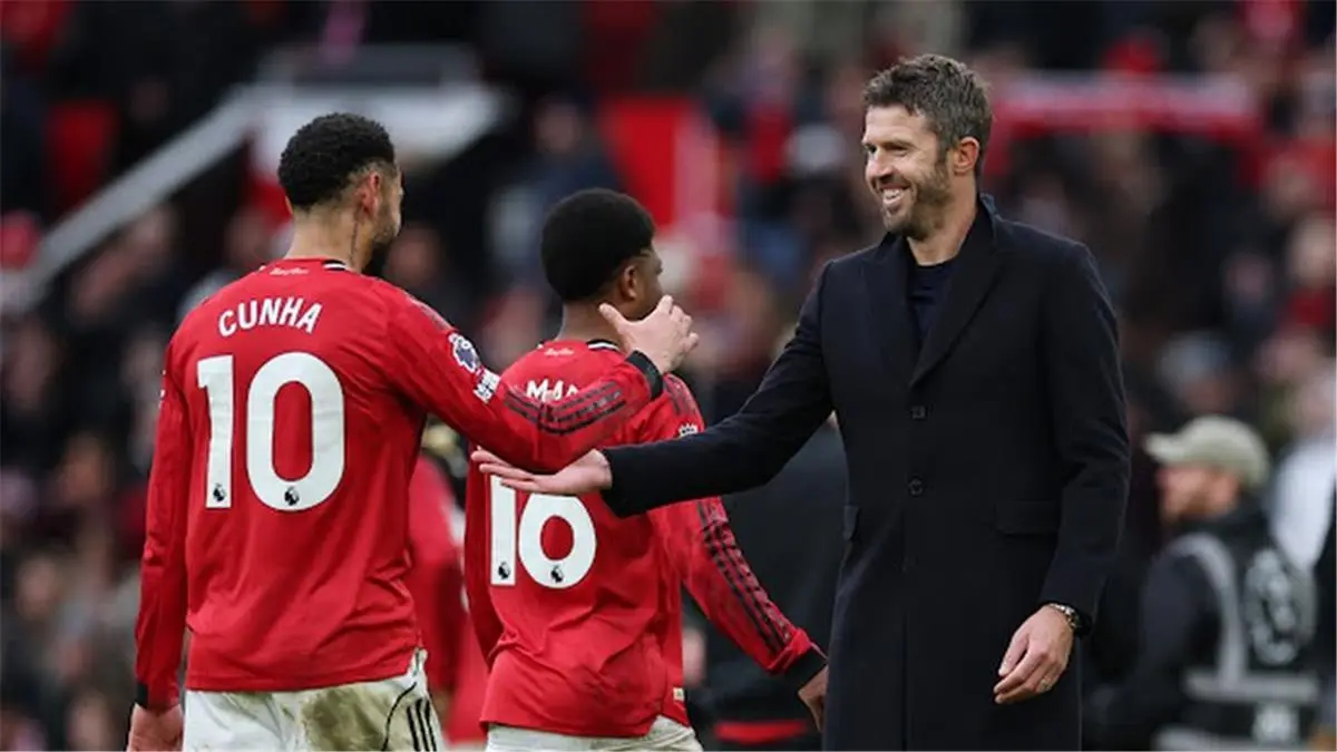 تتوقف على كاريك.. مانشستر يونايتد يهدد خطط باريس سان جيرمان الموسم المقبل