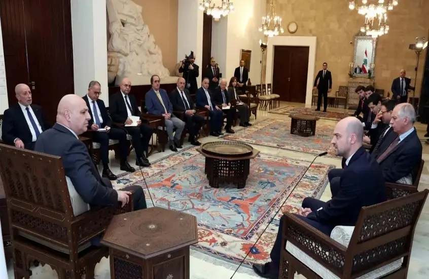 عون يتحدث عن ترسيم الحدود بين لبنان وسوريا وانسحاب إسرائيل من المناطق المحتلة بالجنوب