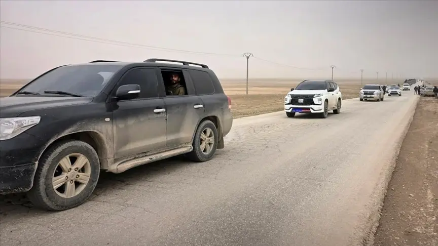 سوريا.. وفد من وزارة الدفاع يبحث في الحسكة آليات دمج أفراد (قسد)