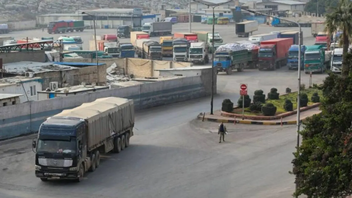 وزارة النقل: دخول أولى الشاحنات الأردنية لتركيا واليونان عبر معبر "باب الهوى"