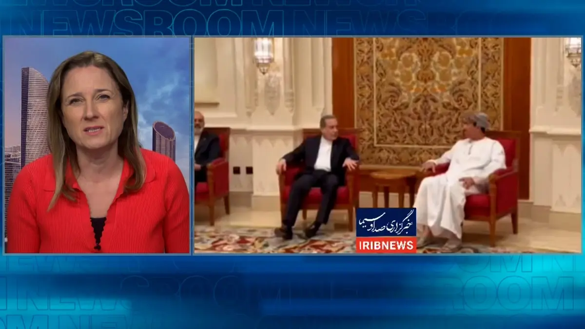 مسقط تجمع الخصمين.. إليكم ما نعلمه عن مفاوضات أمريكا وإيران في عُمان