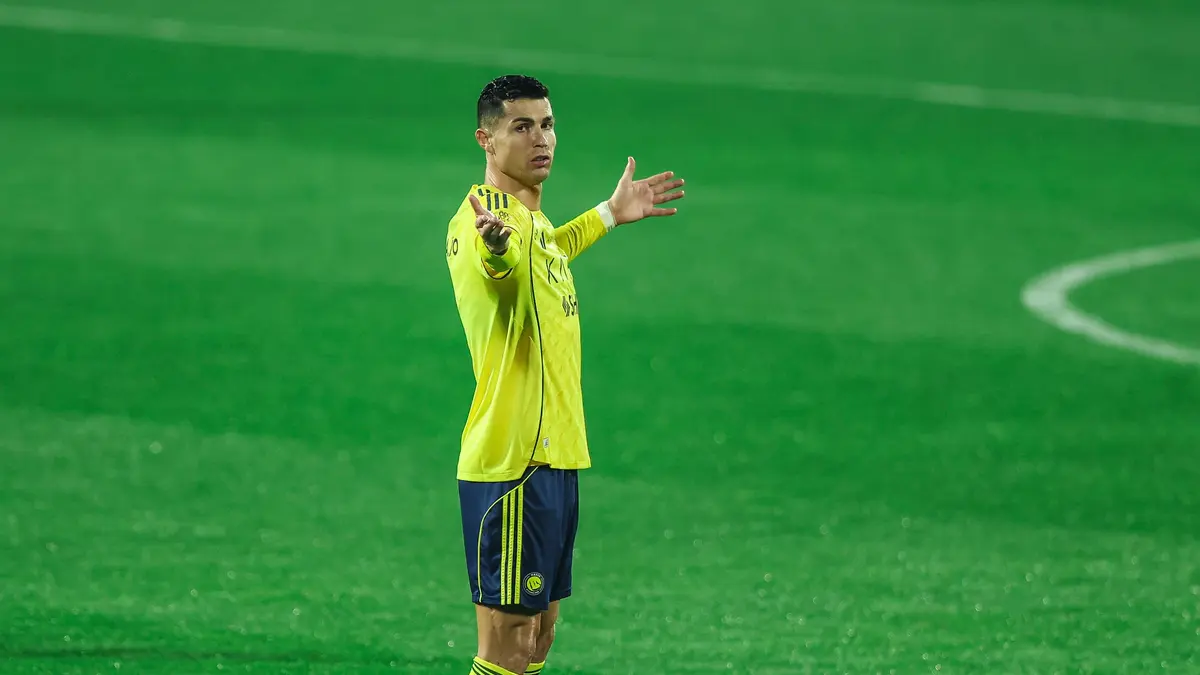 العد التنازلي يبدأ.. "الهجرة الجماعية" تهدد الدوري السعودي!